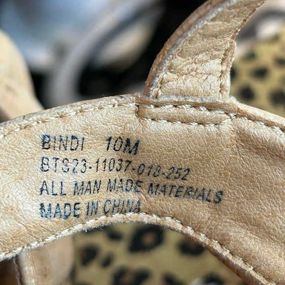 Baretraps Bonita Wedge Sandals – Size 10M - Picture 7 of 8